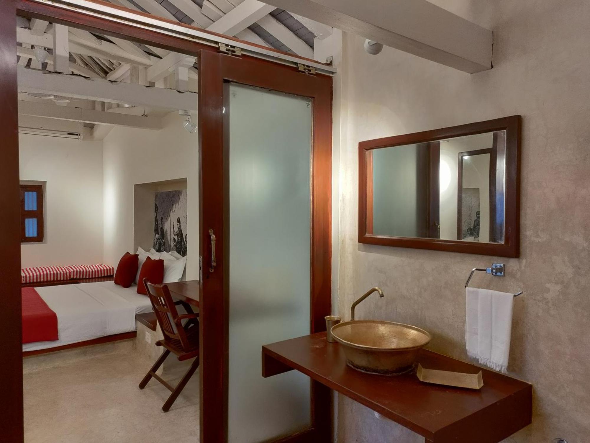 Mangala Heritage By Luxunlock Private Villas Tirukkannapuram Exterior photo
