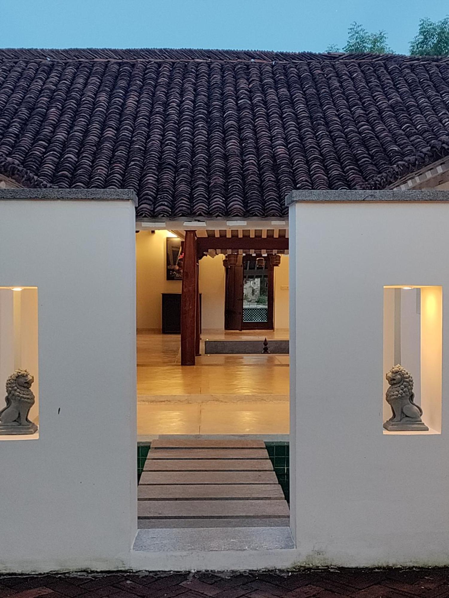 Mangala Heritage By Luxunlock Private Villas Tirukkannapuram Exterior photo